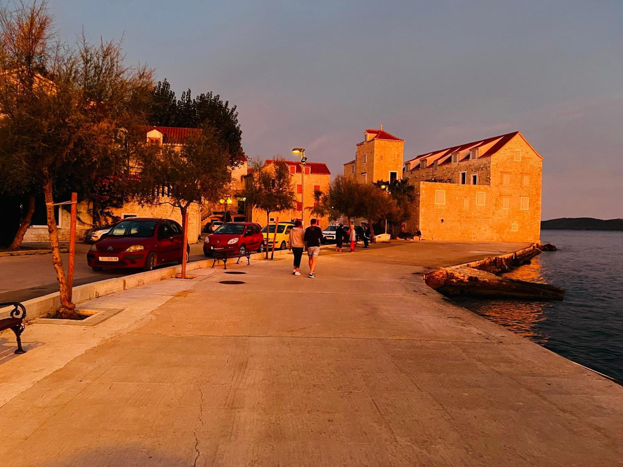 Apartments Ruza Kaštela المظهر الخارجي الصورة