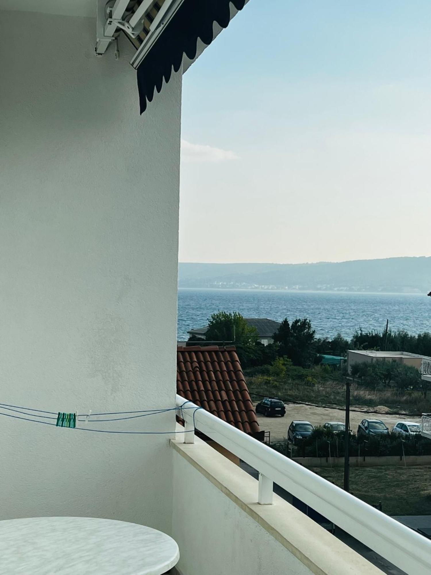 Apartments Ruza Kaštela الغرفة الصورة
