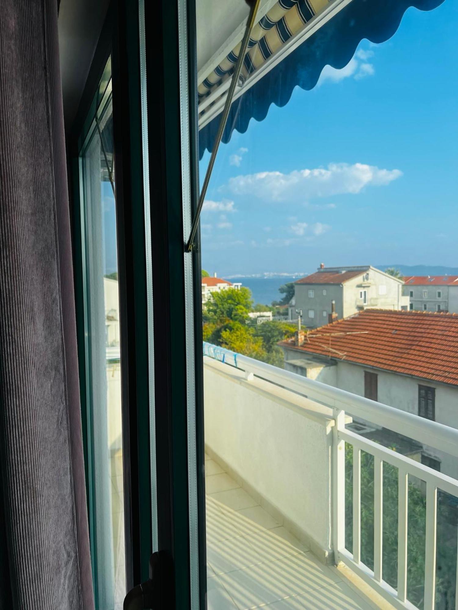 Apartments Ruza Kaštela الغرفة الصورة