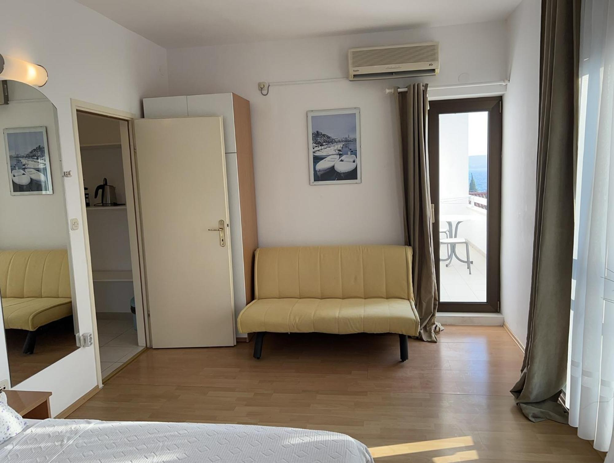Apartments Ruza Kaštela الغرفة الصورة