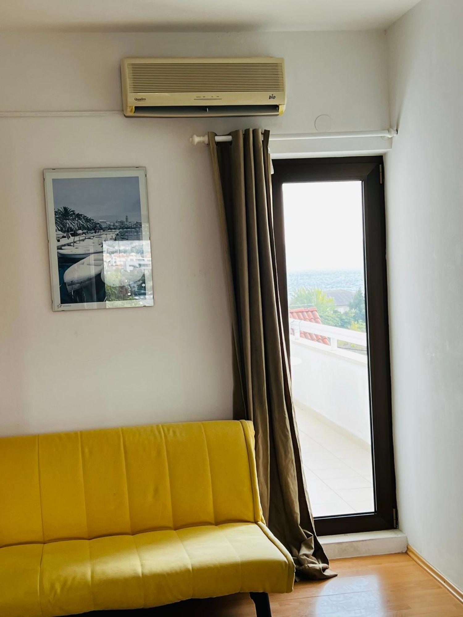 Apartments Ruza Kaštela الغرفة الصورة
